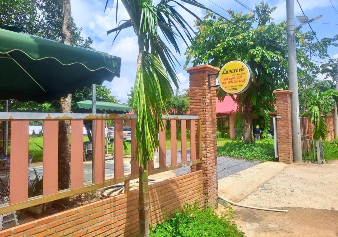 Lava Rock Viet Nam Lodge Anhfly Resort Nam Cat Tien Exterior foto