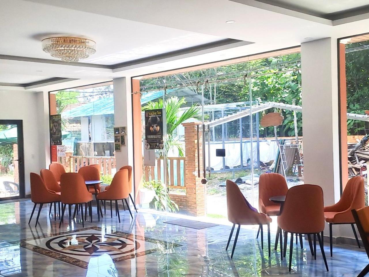 Lava Rock Viet Nam Lodge Anhfly Resort Nam Cat Tien Exterior foto
