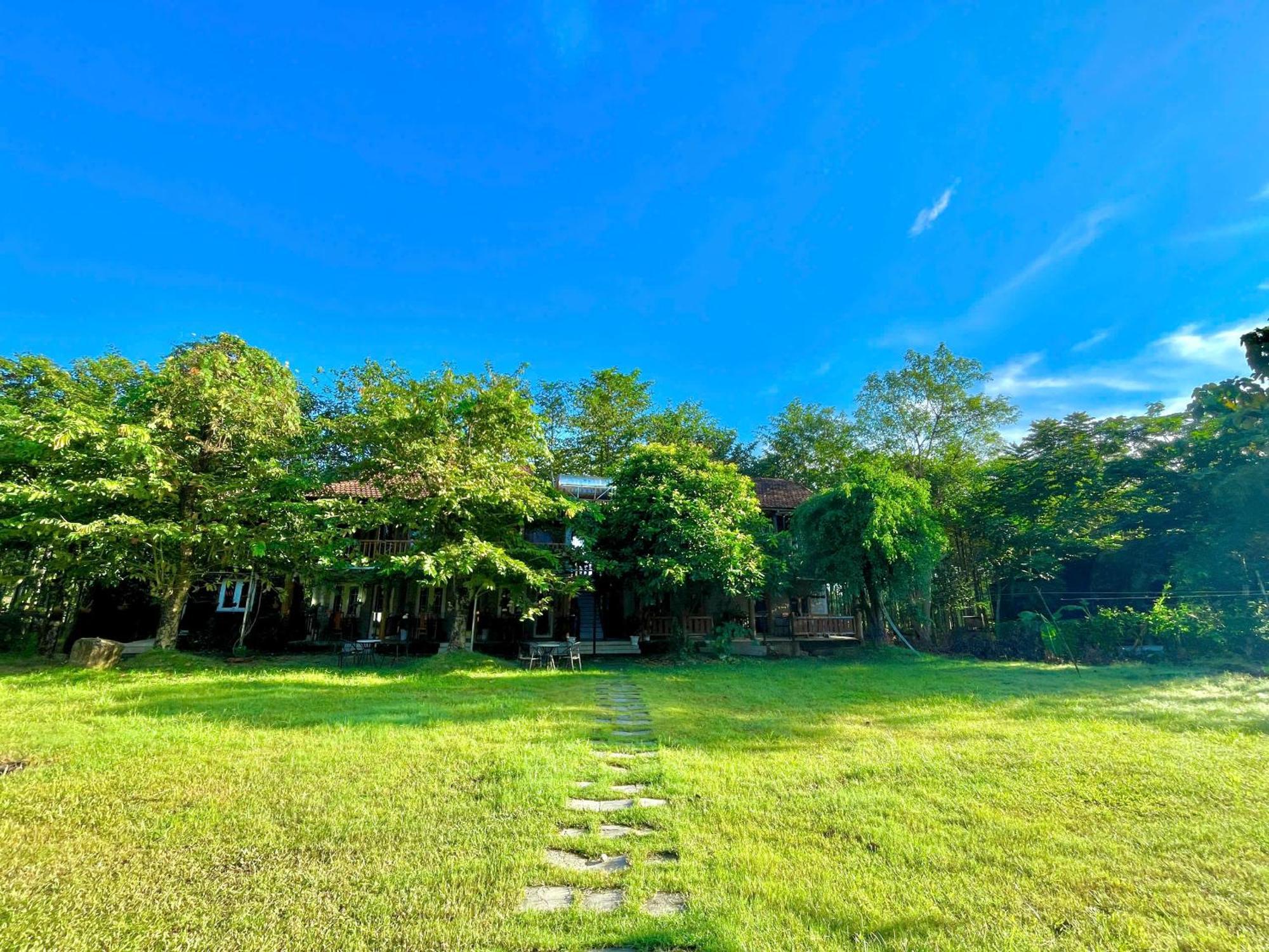 Lava Rock Viet Nam Lodge Anhfly Resort Nam Cat Tien Exterior foto